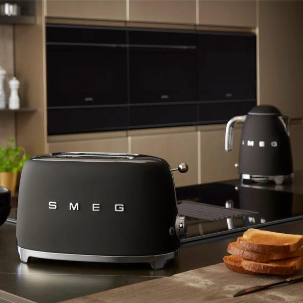 SMEG Broodrooster Mat zwart