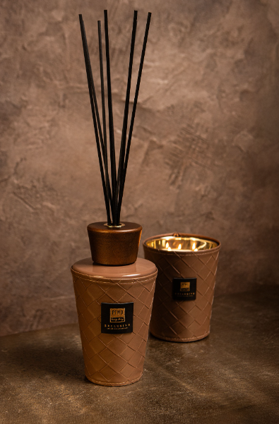 PTMD Exclusive Geurkaars Oakwood & Blackcurrant – 900 gr