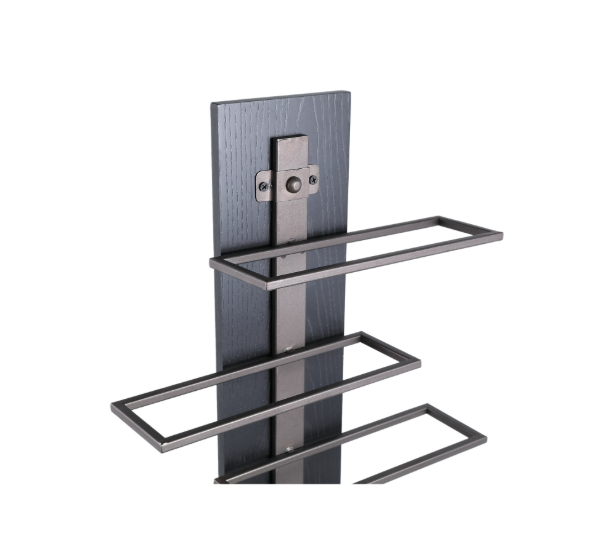 Brendan Brown stalen wand wijnrek met 5 lagen. Handgemaakt metalen wijnrek in bruine industriële stijl, ruimtebesparend en ideaal voor keuken of eetkamer.