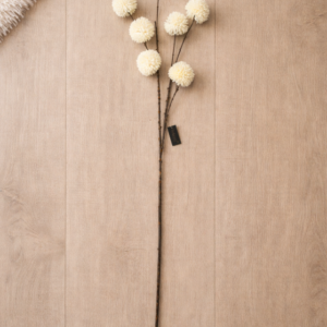 pompom spray wit 98 cm